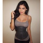 Les gros seins de jeune maman francaise du 82